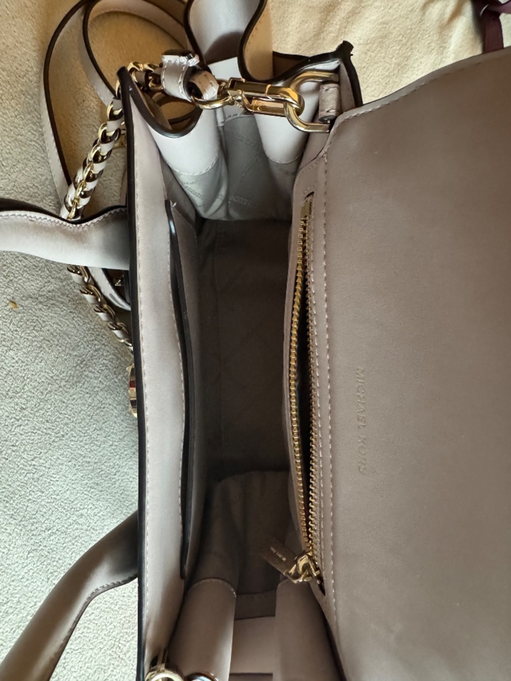 Michael Kors Carmen Satchel - Picture 6 of 6